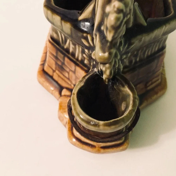 Vintage Mccoy Art Pottery Wishing Well  Planter USA - Picture 11 of 16